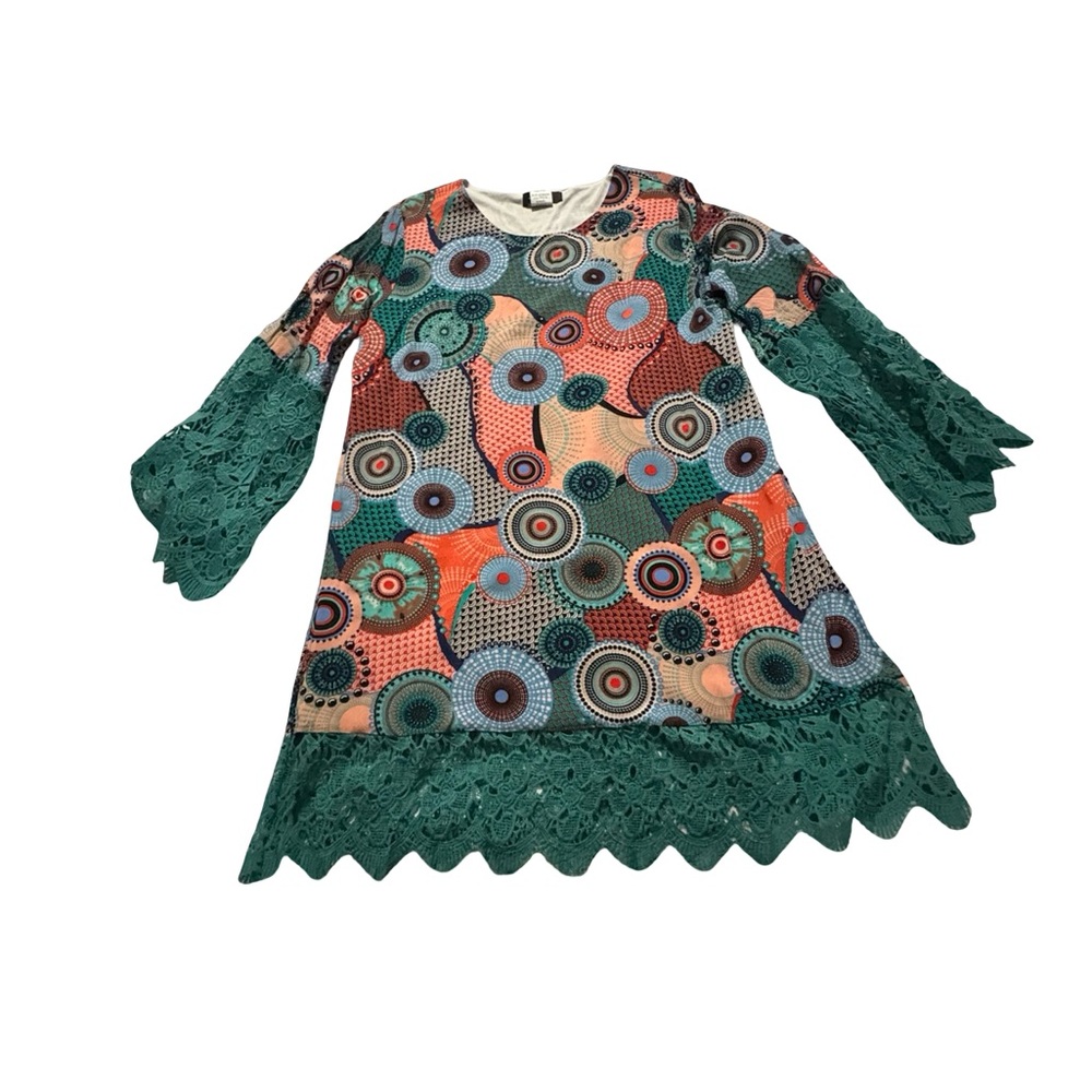 Vibrant Patterned Tunic with Lace Sleeves